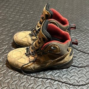 Red wing boots
